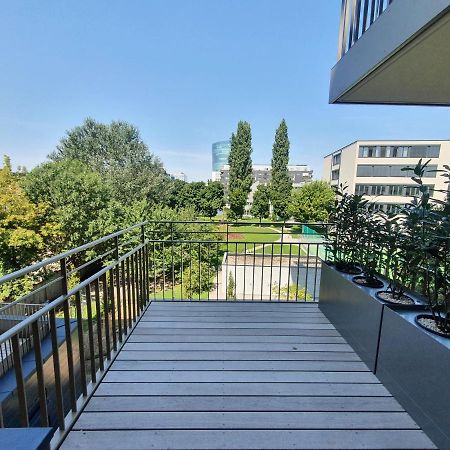 Kahlenbergblick Im Viertel Zwei Apartment Viena Exterior foto